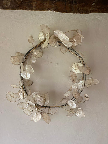 Honesty Wreath