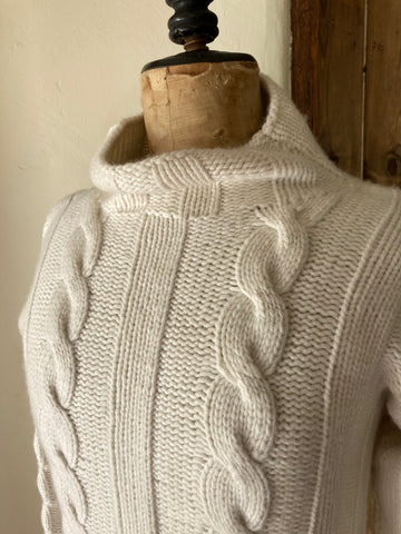 Cable Knit Cashmere Jumper